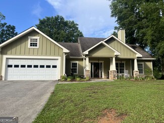 10390 Rivertown Rd, Fairburn, GA 30213