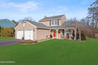 32 Bay Bridge Dr, Brick, NJ 08724