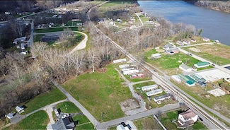 102 3rd St, Vanceburg, KY 41179