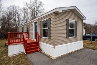 17 Blackberry Place, Kittery, ME 03904