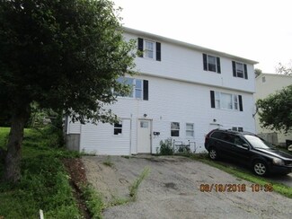 124 Brooks St, Worcester, MA 01606