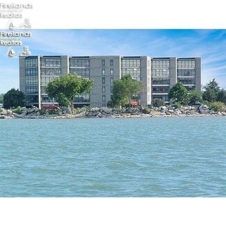 711 W Lakeshore Dr Unit 503GR, Port Clinton, OH 43452