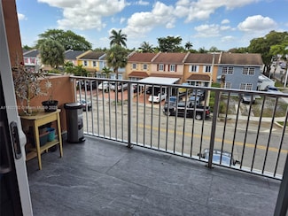 6850 W 16th Dr Unit 320, Hialeah, FL 33014