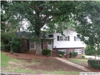 644 Bienville Ln, Birmingham, AL 35213