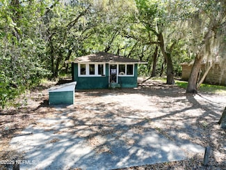 5424 Ervin St, Fernandina Beach, FL 32034
