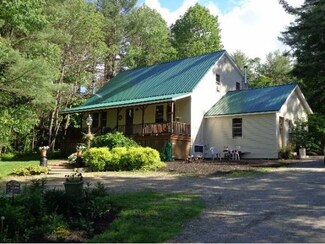 1380 Winona Rd, New Hampton, NH 03256