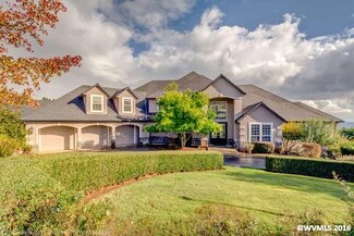 351 NE Alder St, Dundee, OR 97115