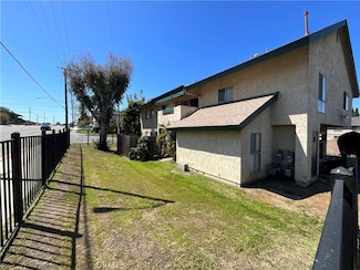 101 E Olive Ave, La Habra, CA 90631