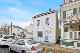 310 Hopkinson St, Bordentown, NJ 08505