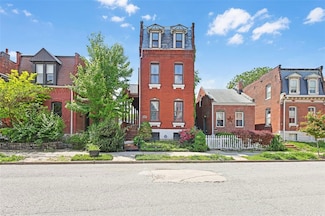 2825 Mcnair Ave, Saint Louis, MO 63118