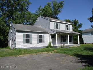 1539 River Rd, Selkirk, NY 12158