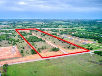 1209 Twin Oaks Dr, Blanchard, OK 73010