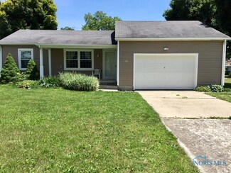 138 N Bell St, Bradner, OH 43406