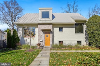 5619 Oakmont Ave, Bethesda, MD 20817