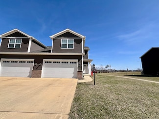 800 Sedgegrass Dr, Champaign, IL 61822