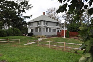 9 Bradford Rd, Sagamore Beach, MA 2562