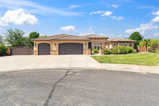 417 E Stonehedge Cir, Washington, UT 84780