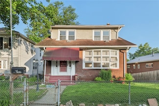 357 Keystone Dr, New Kensington, PA 15068
