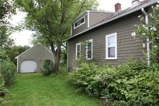 91 River Vue Ave, Warwick, RI 02889