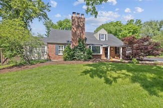 337 S Woodlawn Ave, Saint Louis, MO 63122