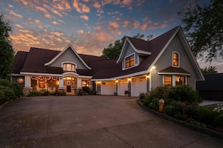 6851 N Shore Trail, Forest Lake, MN 55025