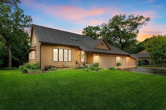 10210 183rd St W, Lakeville, MN 55044