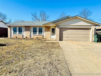 8104 N 120th Ave E, Owasso, OK 74055