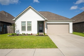 4455 Lakes Edge Dr, Lake Charles, LA 70607