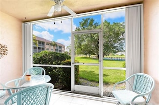 100 Forest Lakes Blvd Unit 110, Naples, FL 34105