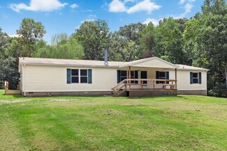 4151 Fykes Grove Rd, Cedar Hill, TN 37032