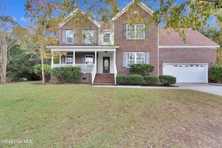 102 Huntington Ct, Jacksonville, NC 28540