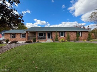 5176 Sullivan Rd, Hudson, OH 44236