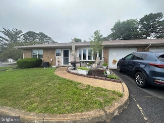 83B Cambridge Cir Unit 385B, Manchester, NJ 08759