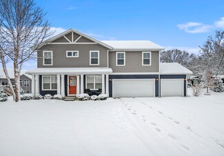 15166 Silver Fir Dr, Holland, MI 49424