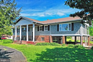 13908 Fitzwater Dr, Nokesville, VA 20181