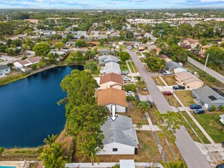 4251 Centurian Cir, Greenacres, FL 33463