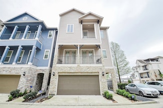 11021 Mikula Dr, Houston, TX 77043