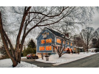 4 Read Rd, Hanover, NH 03755