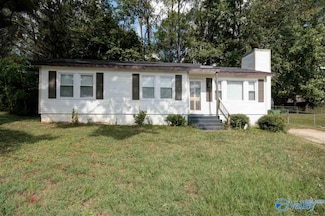 2901 Cochise Cir NW, Huntsville, AL 35810