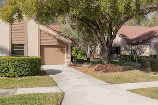 3985 Mermoor Dr, Palm Harbor, FL 34685