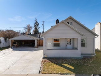 621 Main St, Evanston, WY 82930