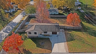 601 15th St, Corning, IA 50841