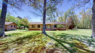 105 Larkway Cir, Tullahoma, TN 37388