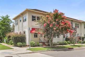 7902 Plum St, New Orleans, LA 70118