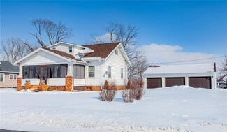 302 N Us Highway 69, Huxley, IA 50124