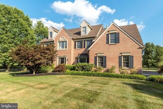7 Bittersweet Dr, Doylestown, PA 18901