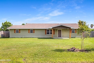 2610 E 40th Plaza, Panama City, FL 32405