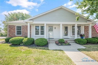 15 New England Ln Unit 15, Perrysburg, OH 43551