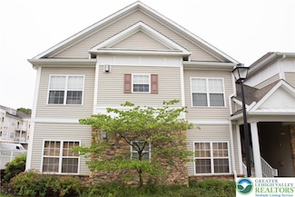 607 Prestwick Dr, Easton, PA 18042