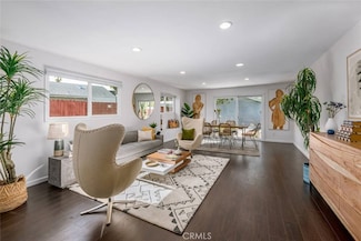 6919 Platt Ave, West Hills, CA 91307